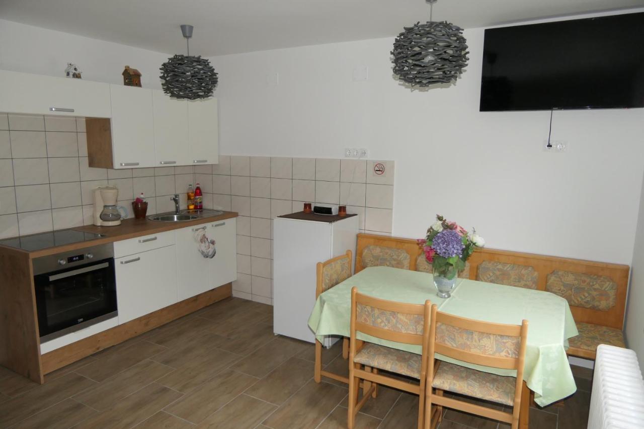 Apartments And Rooms Brunko 블레드 외부 사진