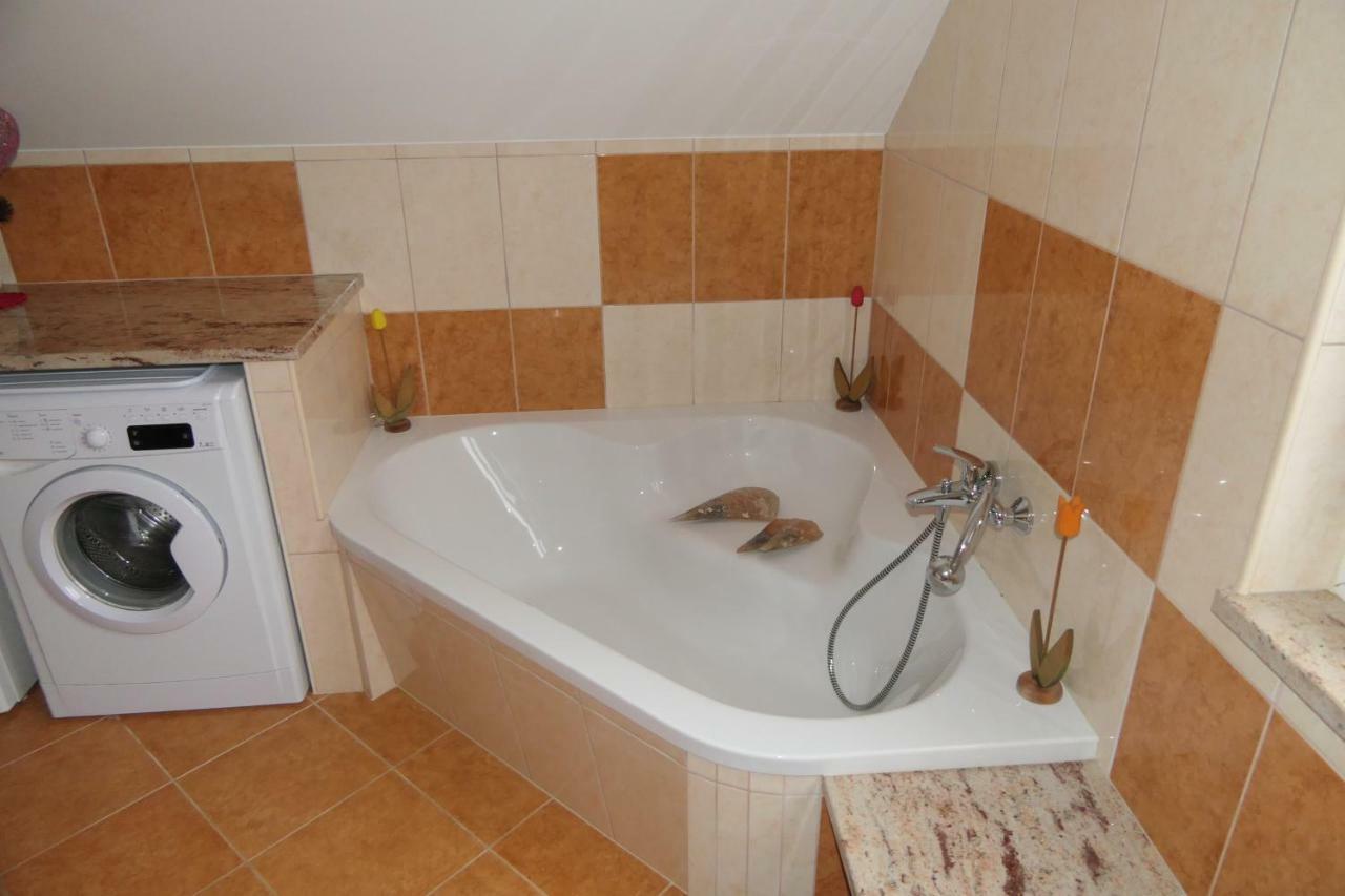 Apartments And Rooms Brunko 블레드 외부 사진
